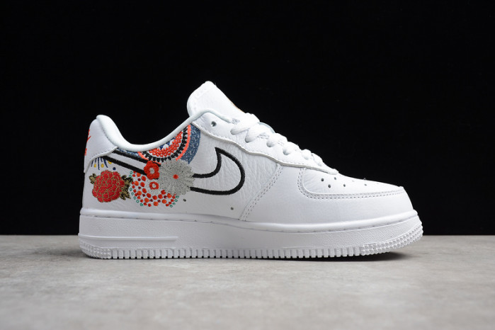 NIKE AIR FORCE 1 07 LNY QS LUNAR NEW YEAR WHITE FLOWERS WOMENS AJ8298-100