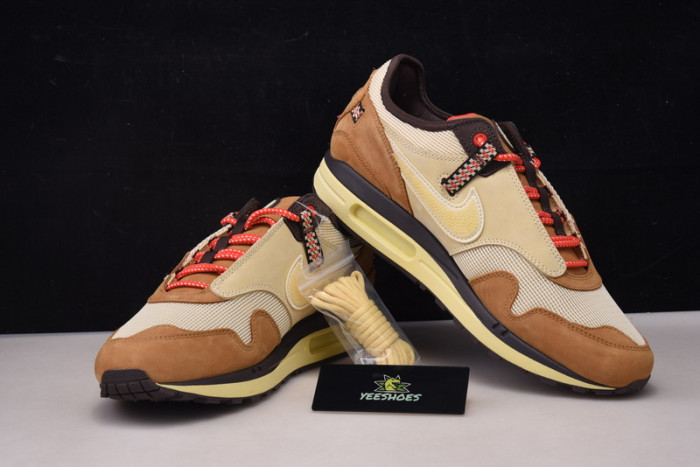 TRAVIS SCOTT X NIKE AIR MAX 1 DO9392-200